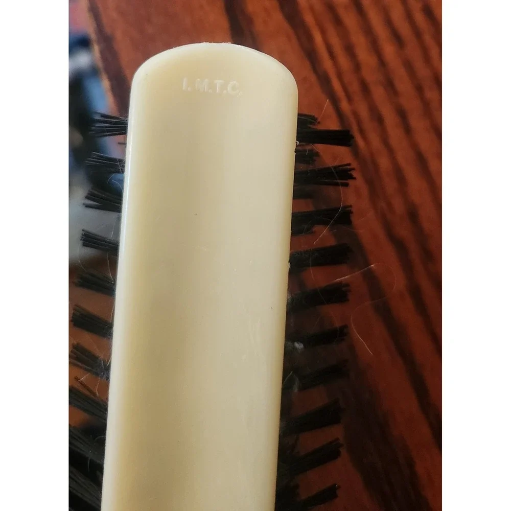Vintage White Nylon Hairbrush Plastic Firm‎ Bristles Good Used Condition